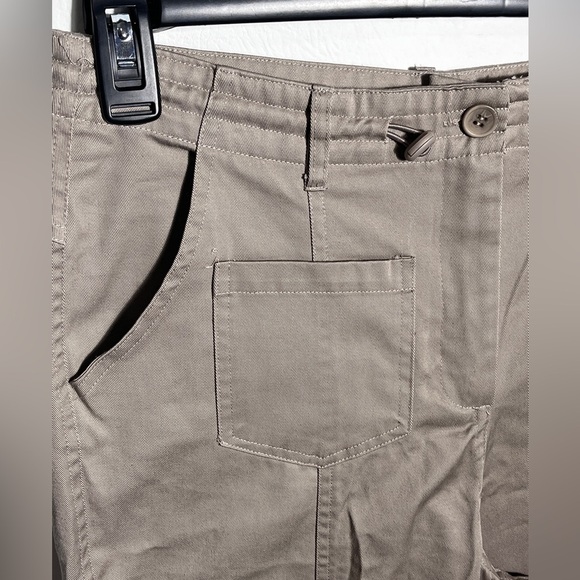 Happily Grey NWT Tan Cargo Pants SZ large - Picture 4 of 9